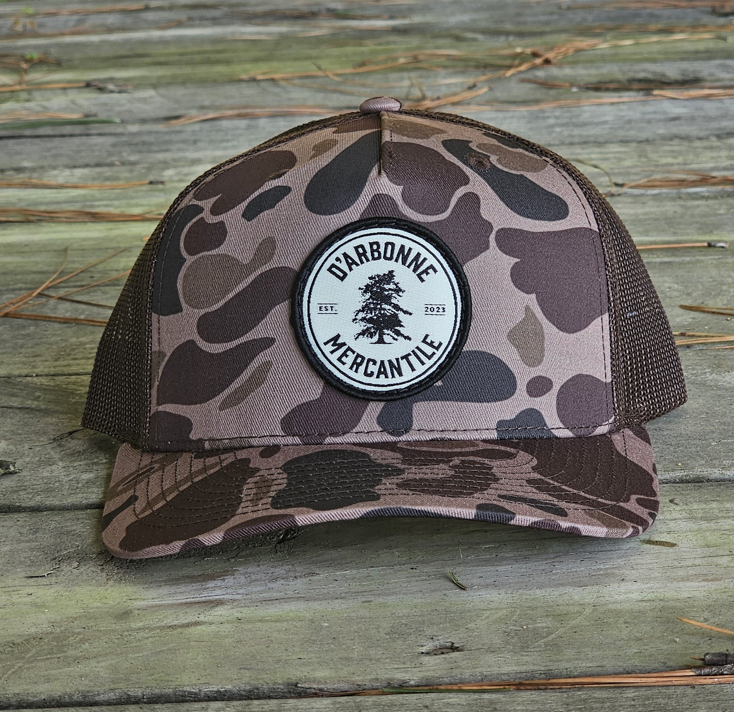 The Big Water NEW - Bark Duck/Camo Brown with Off-White/Black